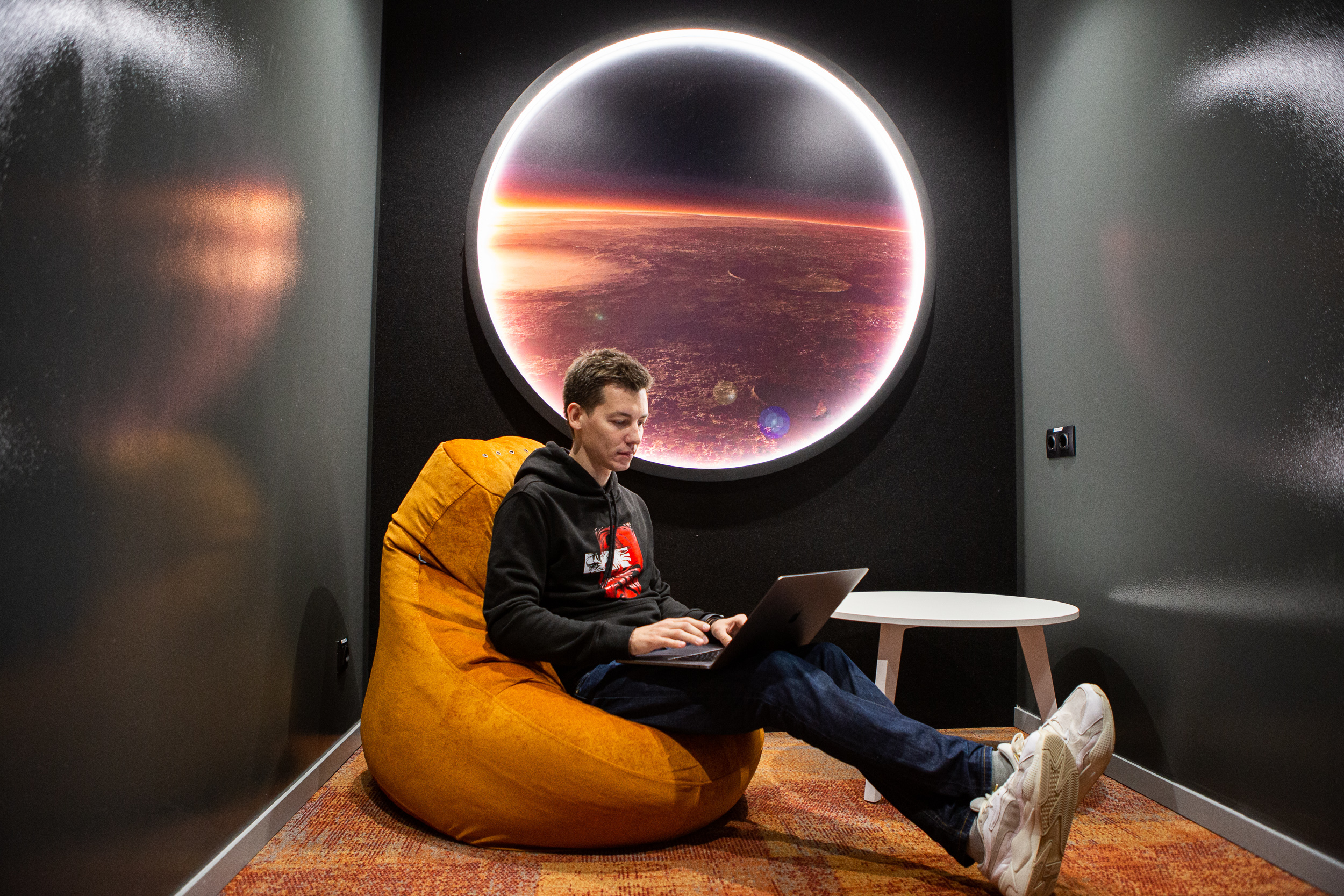 Фото офиса компании «Альфа-Банк»