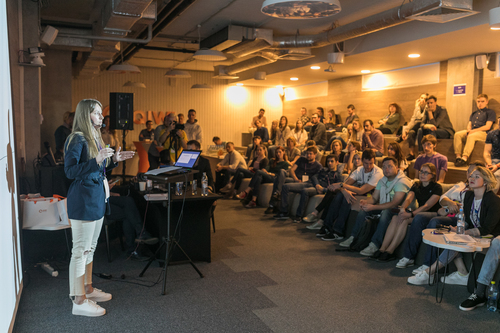 Фото офиса компании «QIWI»