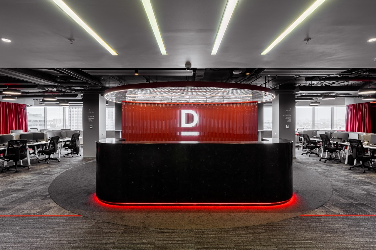 Фото офиса компании «Альфа-Банк»